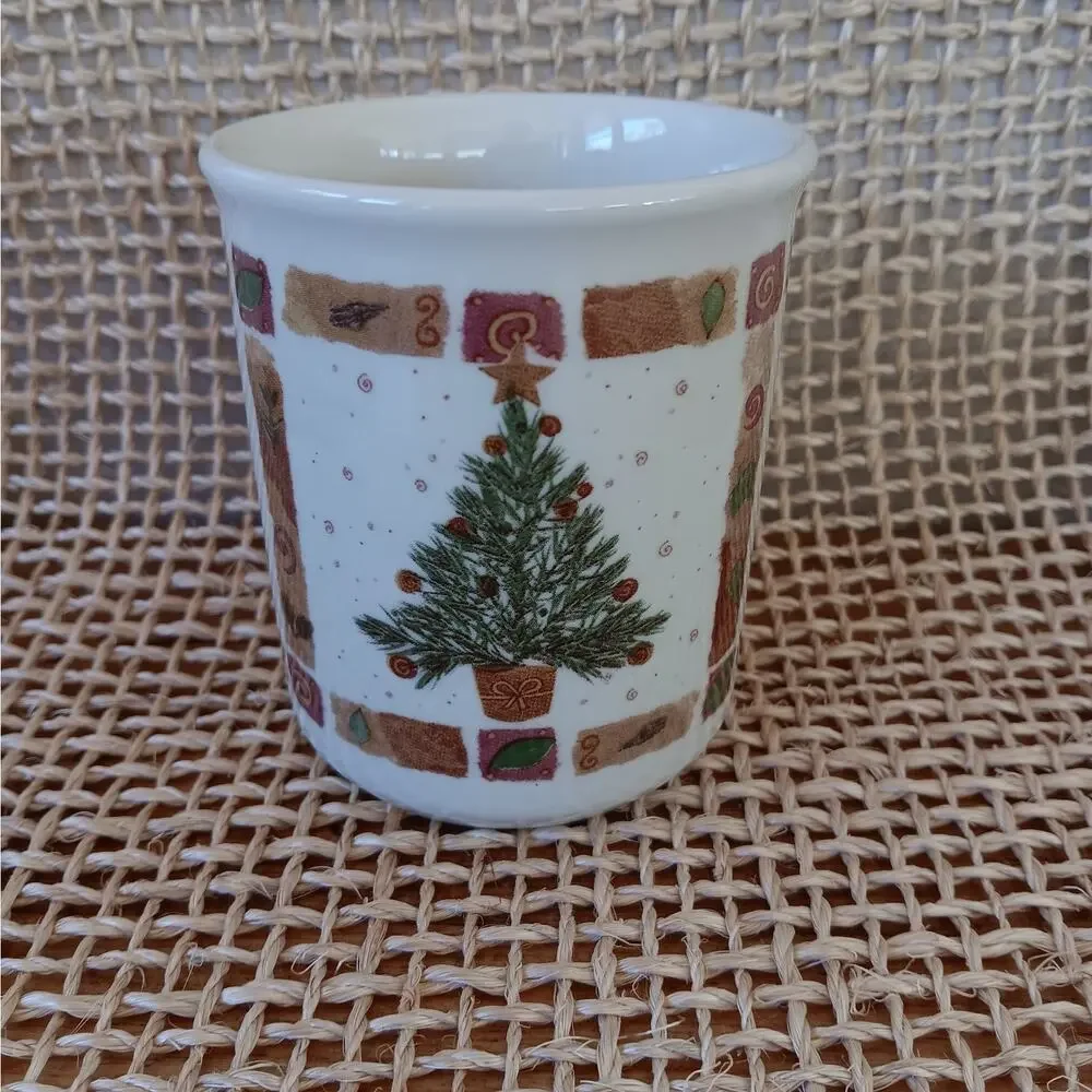 Pier 1 Natural Christmas Tree Mug